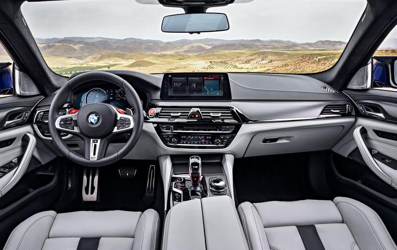 BMW 740i M Sport — image 3